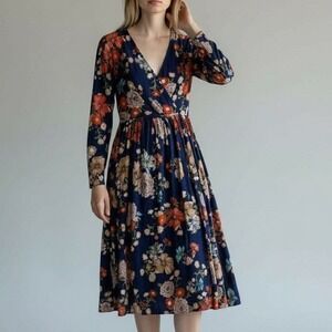 PrettyLittleThing‎ Dress Women S Navy Blue Floral Midi Cottagecore Romantic Boho